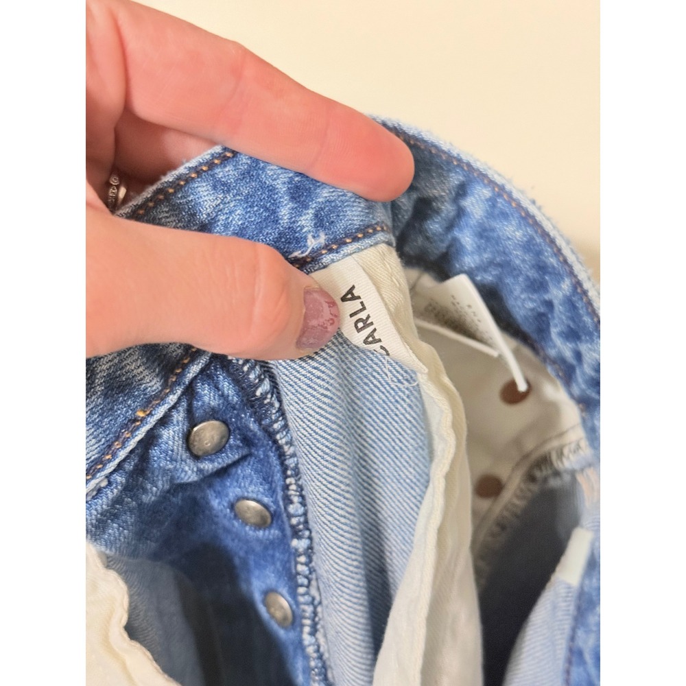 GRLFRND Carla Super High-Rise Bell Jean Gonna Fly Now Light Wash‎ Distressed 28 - Picture 5 of 6